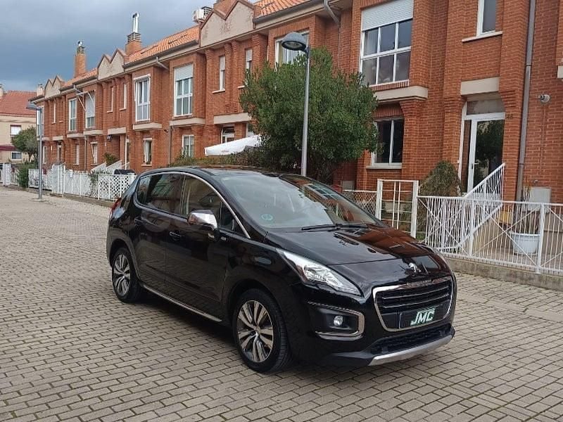 Usado Peugeot 3008 Allure 120 CV (88 kW) 2016 Negro SUV