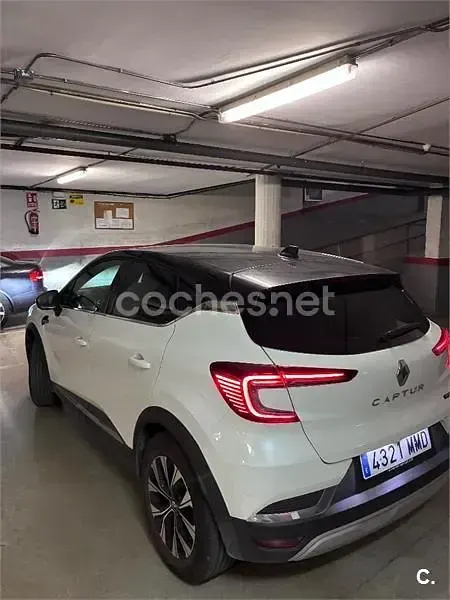 Usado Renault Captur Engineered 145 CV (106 kW) 2023 Blanco SUV