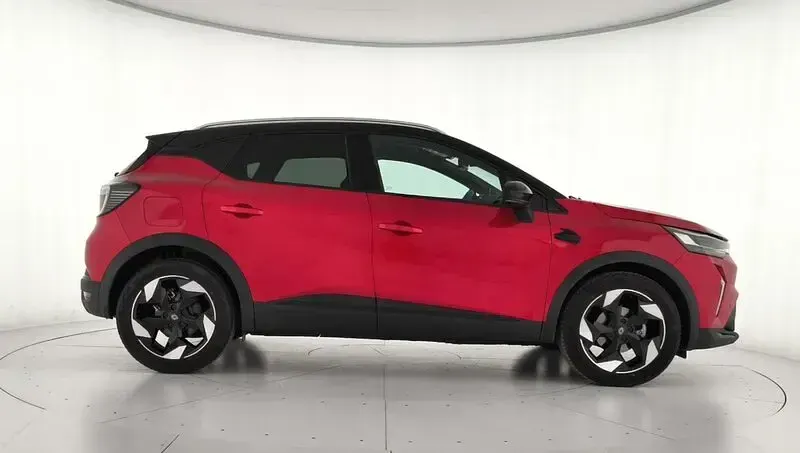 Usado Renault Captur Techno 100 CV (73 kW) 2025 Rojo SUV