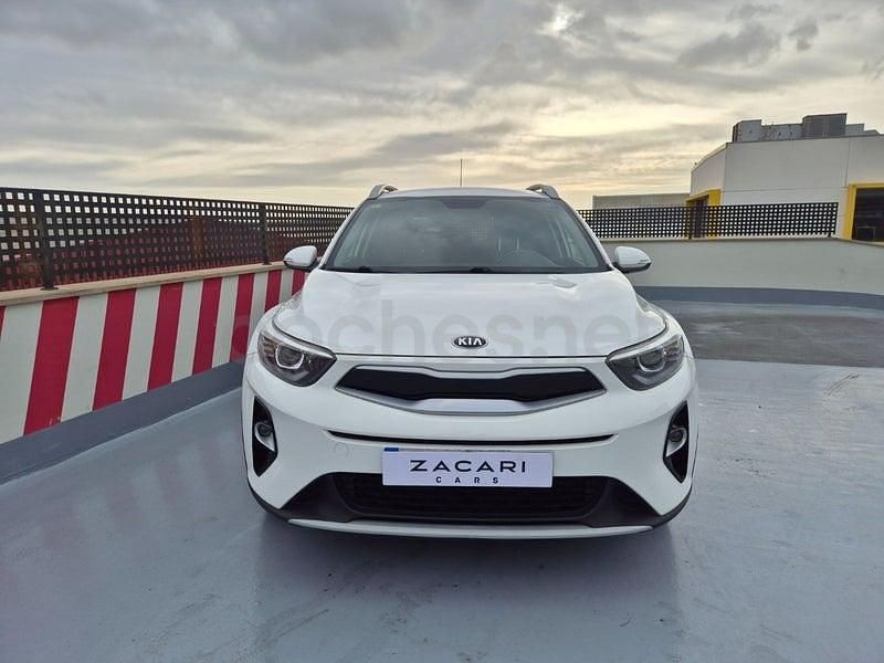 Usado Kia Stonic 120 CV (88 kW) 2018 Blanco SUV