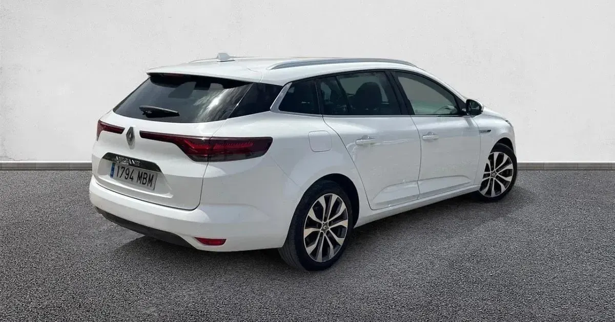 Usado Renault Mégane II Techno 115 CV (84 kW) 2022 Berlina