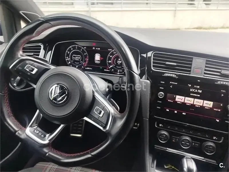 Usado VW Golf VII GTI 245 CV (180 kW) 2019 Azul Berlina