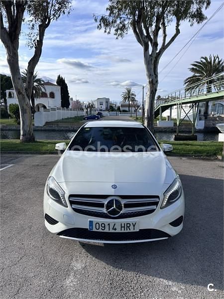 Usado Mercedes A180 Style 109 CV (80 kW) 2013 Blanco Berlina