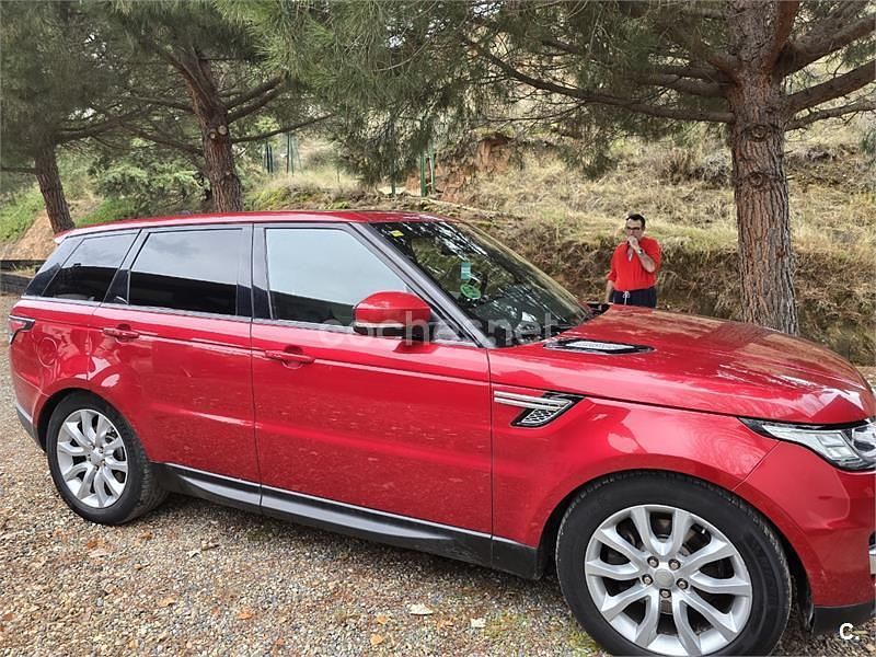 Usado Land Rover Range Rover HSE 258 CV (189 kW) 2015 Rojo SUV