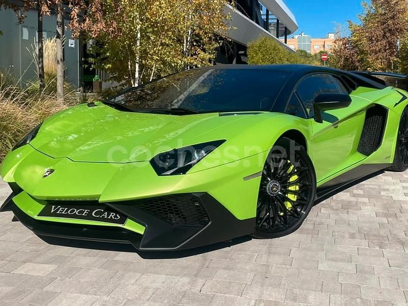 Verde Usado 2016 Lamborghini Aventador Coupe | 515.000 € - Imagen 1/4