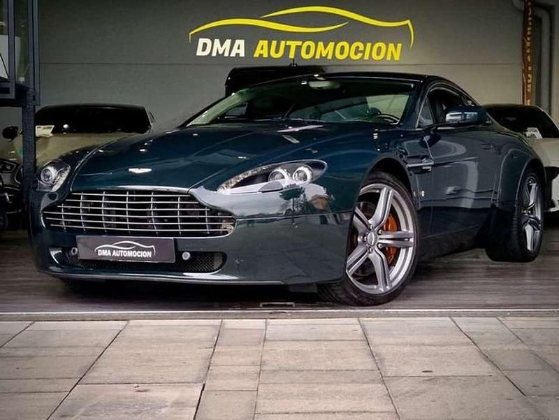 Usado Aston Martin Vantage 426 CV (313 kW) 2011 Verde Coupe