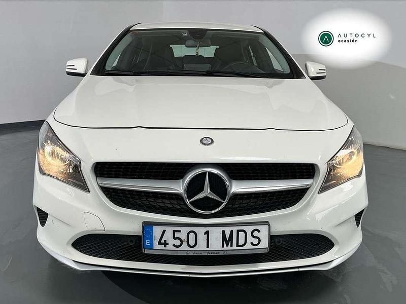 Occasion Mercedes CLA220 Shooting Brake 177 PK (130 kW) 2016 Wit Stationwagen