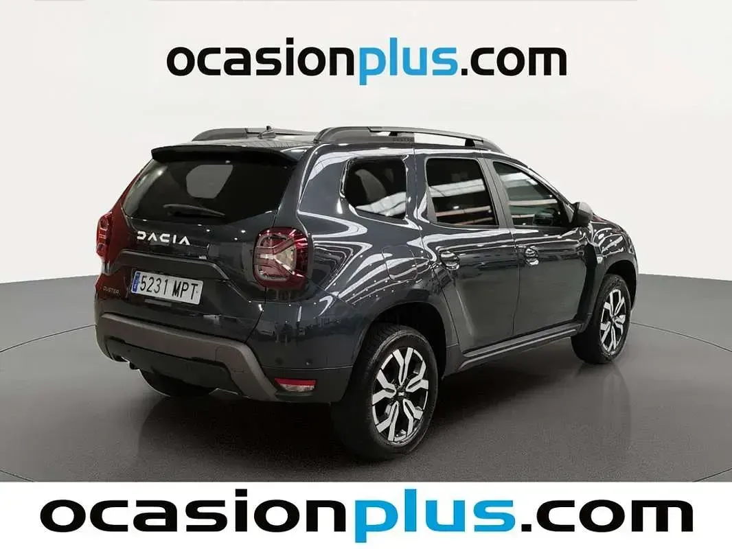 Usado Dacia Duster Journey 131 CV (96 kW) 2024 Gris SUV