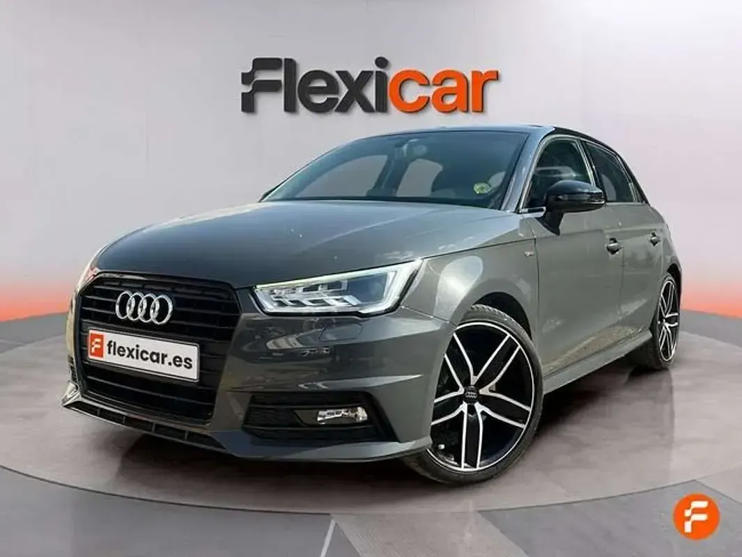 Usado Audi A1 125 CV (91 kW) 2017 Gris Utilitario