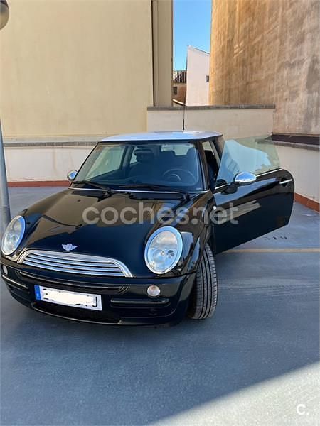 Negro Usado 2002 Mini Cooper Utilitario | 4000 € (Caro) - Imagen 1/4