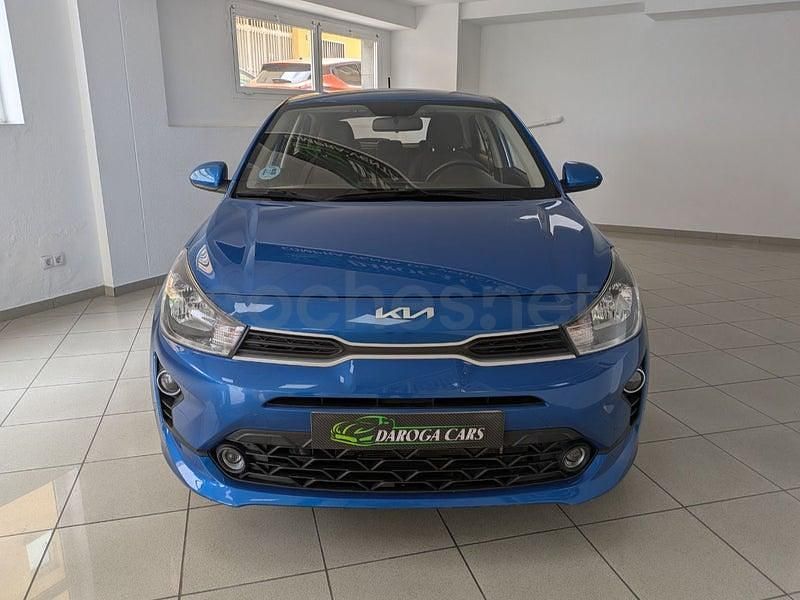 Usado Kia Rio 84 CV (61 kW) 2022 Azul Berlina