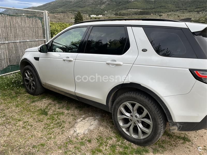 Usado Land Rover Discovery Sport HSE 180 CV (132 kW) 2017 Blanco SUV
