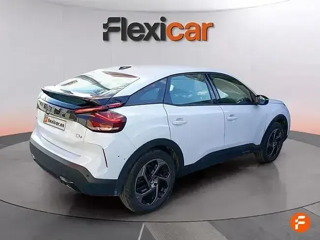 Usado Citroën C4 PureTech 131 CV (96 kW) 2024 Blanco SUV
