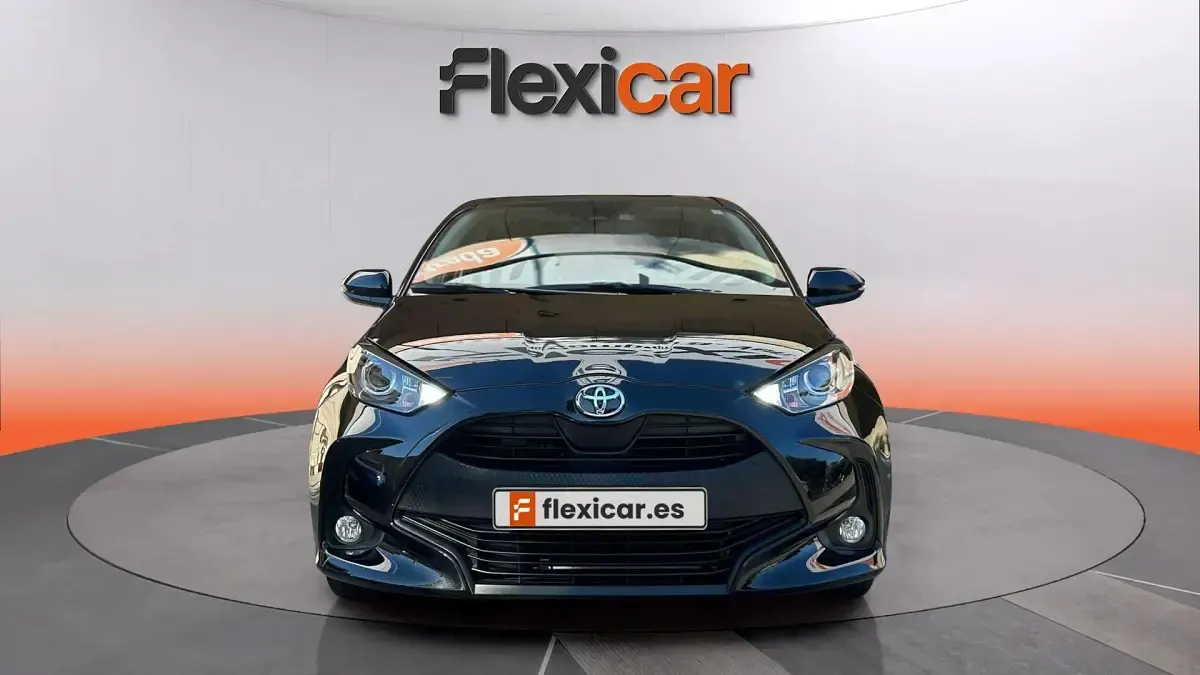 Usado Toyota Yaris Edition 125 CV (91 kW) 2022 Negro Utilitario
