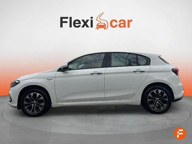 Usado Fiat Tipo Cross 101 CV (74 kW) 2022 Blanco Berlina