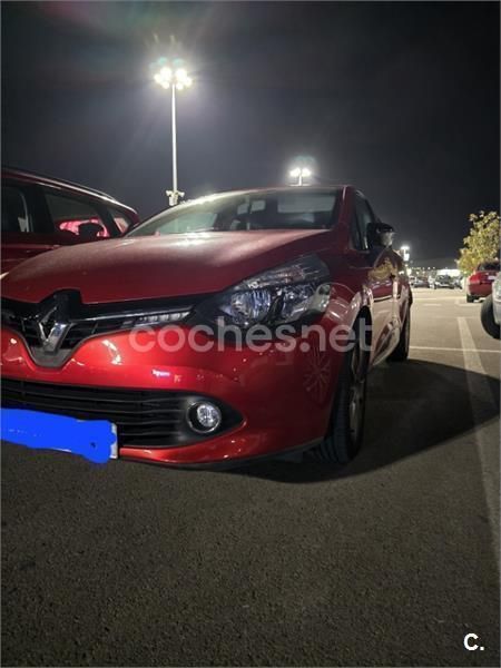 Rojo Usado 2012 Renault Clio IV Expression Berlina | 7000 € (Precio justo) - Imagen 1/4