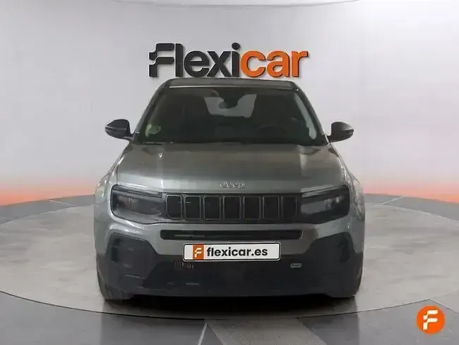 Usado Jeep Avenger Altitude 100 CV (73 kW) 2023 Gris SUV