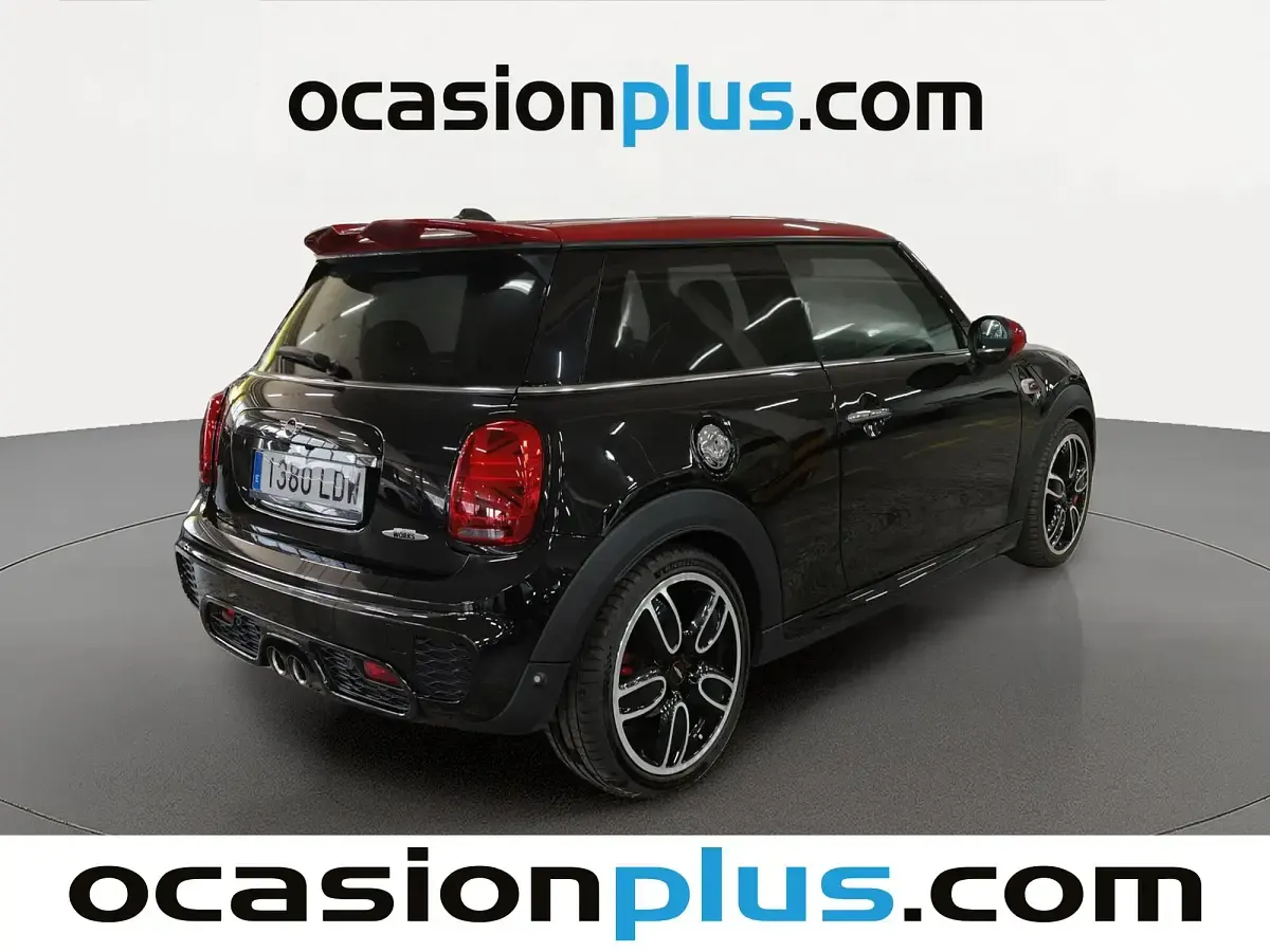 Usado Mini John Cooper Works 231 CV (169 kW) 2020 Negro Utilitario
