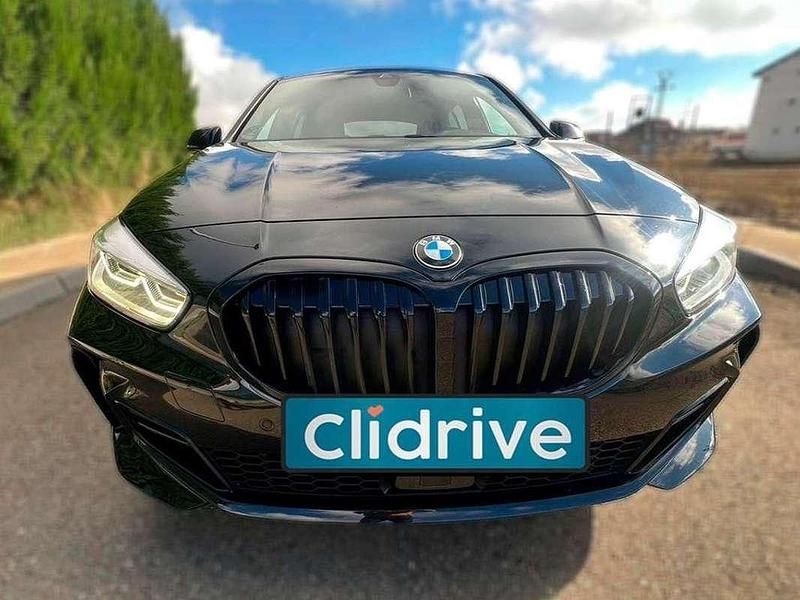 Usado BMW 120 Performance 190 CV (139 kW) 2021 Negro Utilitario