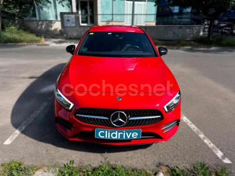 Usado Mercedes A200 163 CV (119 kW) 2018 Rojo Berlina