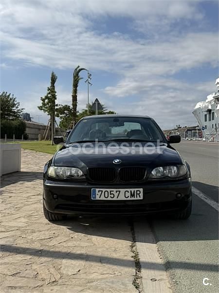 Negro Usado 2003 BMW 320 Berlina | 4750 € (Un poco caro) - Imagen 1/3