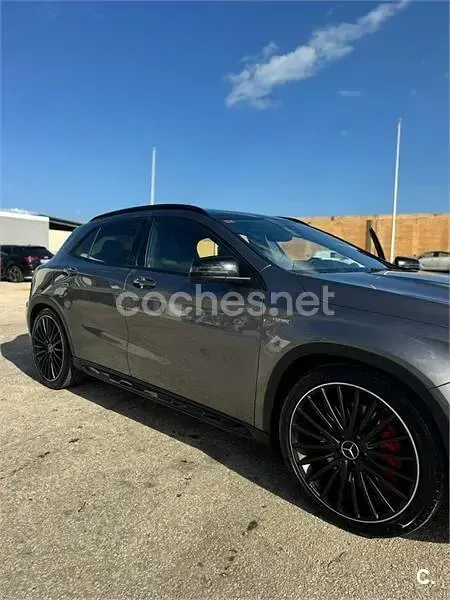Usado Mercedes GLA45 AMG 421 CV (309 kW) 2020 Gris / plata SUV