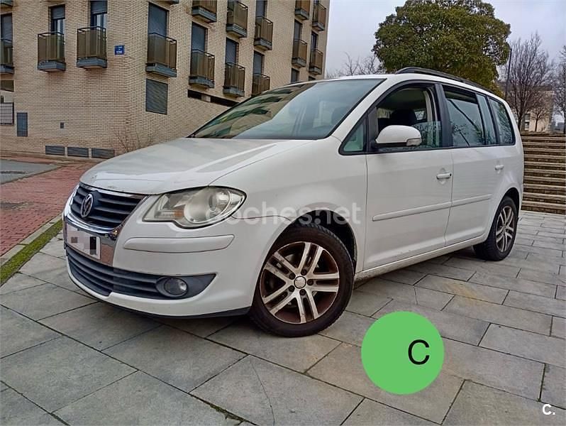 Blanco Usado 2008 VW Touran Highline Monovolumen | 5000 € (Buen precio) - Imagen 1/4