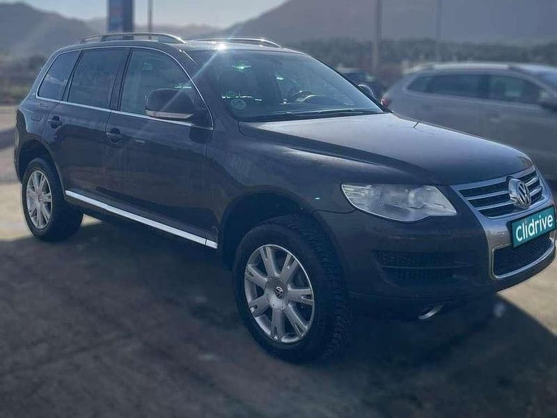 Usado VW Touareg 239 CV (175 kW) 2007 Gris SUV