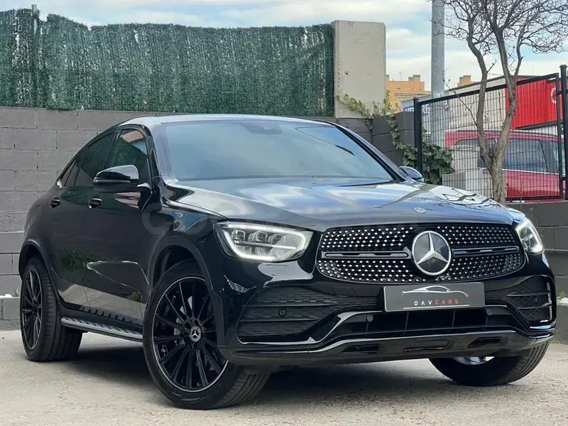 Usado Mercedes GLC220 194 CV (142 kW) 2020 Negro SUV