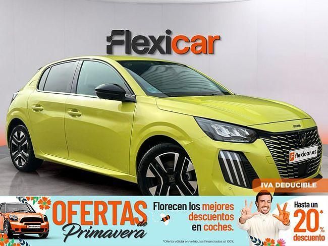 Usado Peugeot 208 Allure 100 CV (73 kW) 2025 Amarillo Utilitario