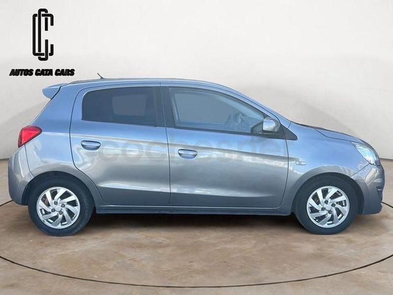 Usado Mitsubishi Space Star Motion 80 CV (58 kW) 2019 Gris / plata Utilitario