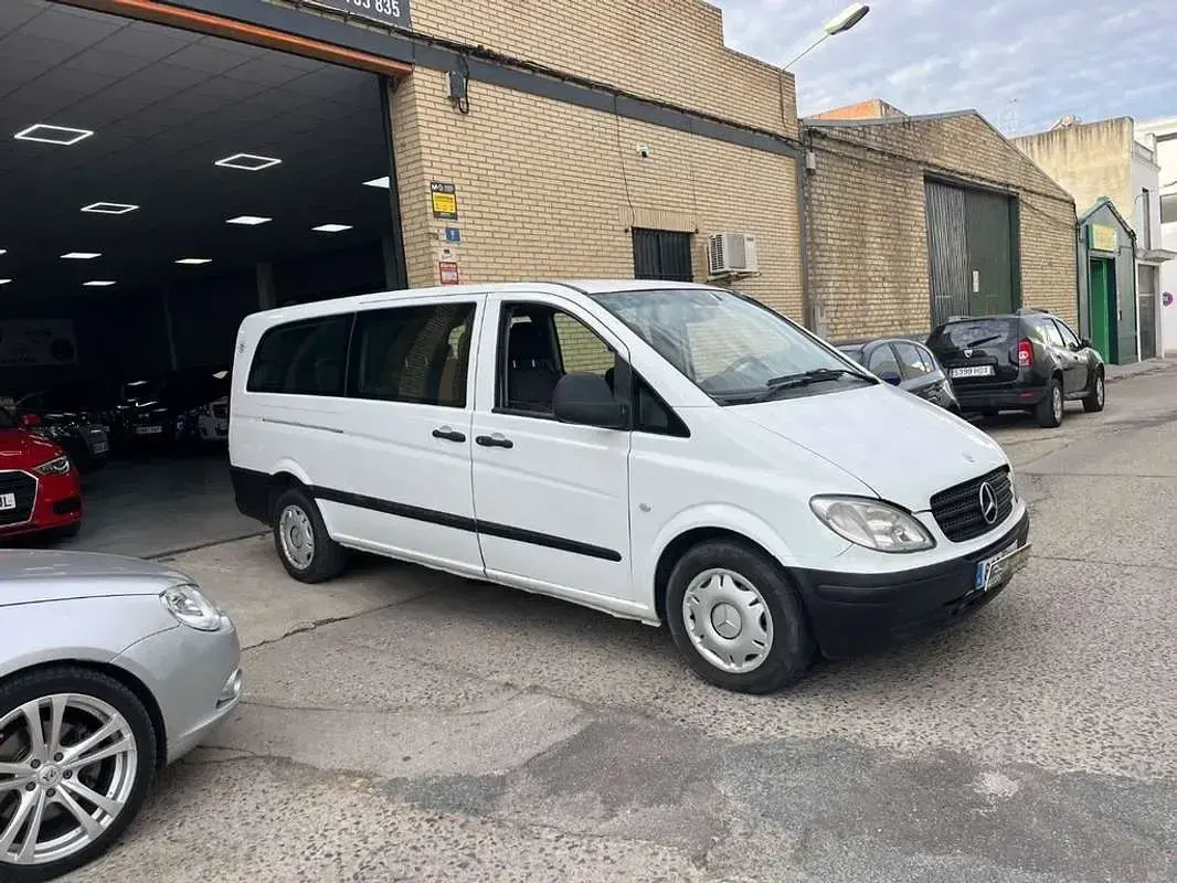 Usado Mercedes Vito 95 CV (69 kW) 2006 Blanco Van