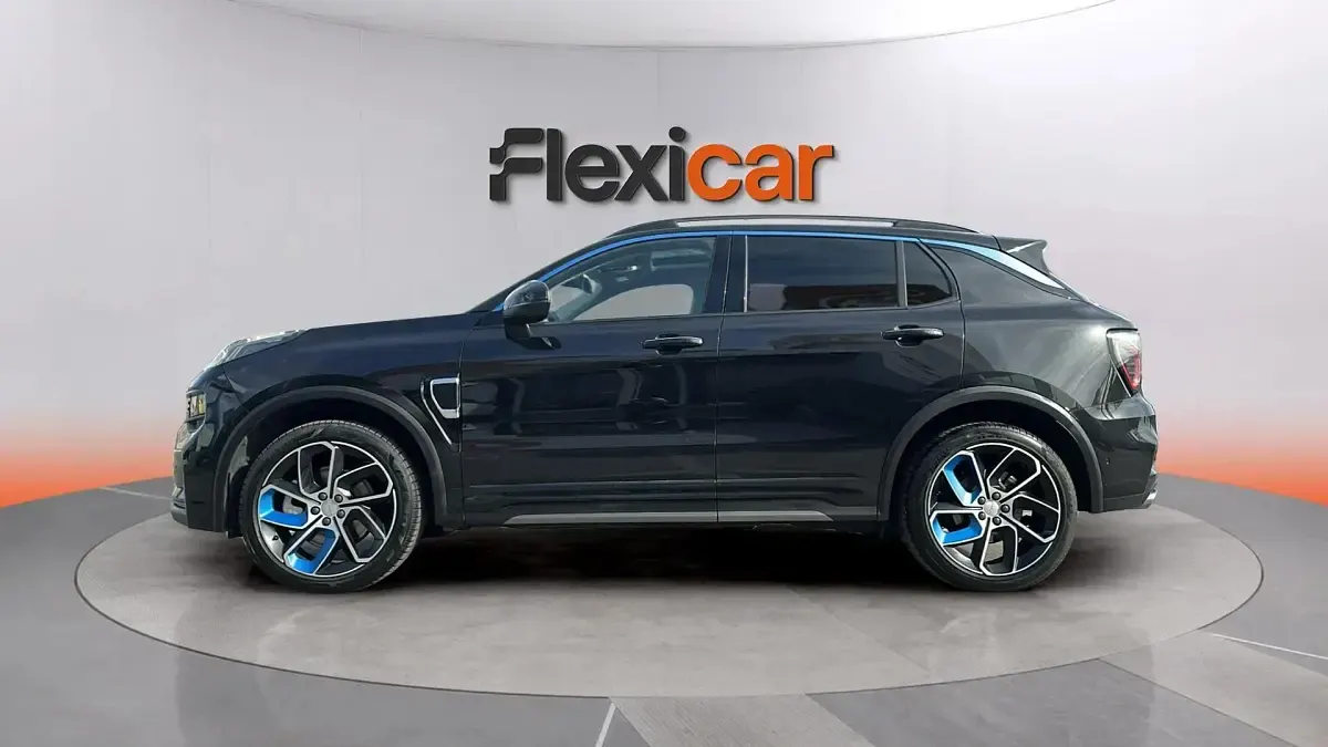 Usado Lynk & Co 01 261 CV (191 kW) 2023 Negro SUV