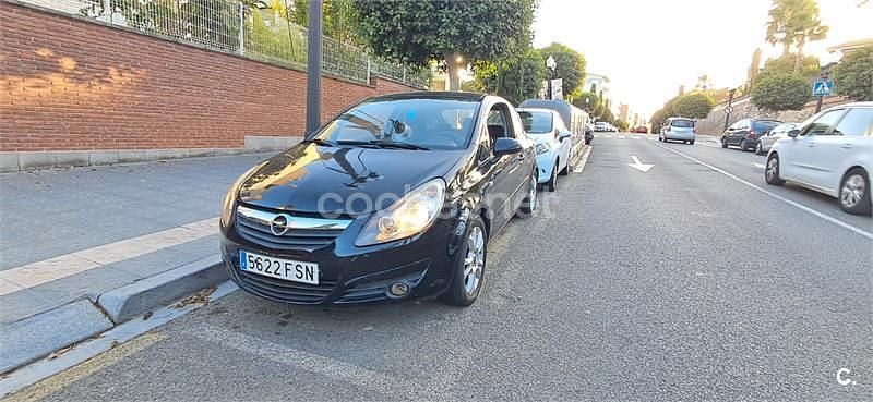 Negro Usado 2007 Opel Corsa Enjoy Berlina | 3000 € (Buen precio) - Imagen 1/4