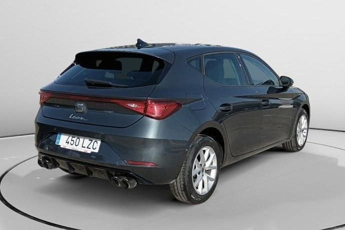 Usado Seat Leon Style 131 CV (96 kW) 2022