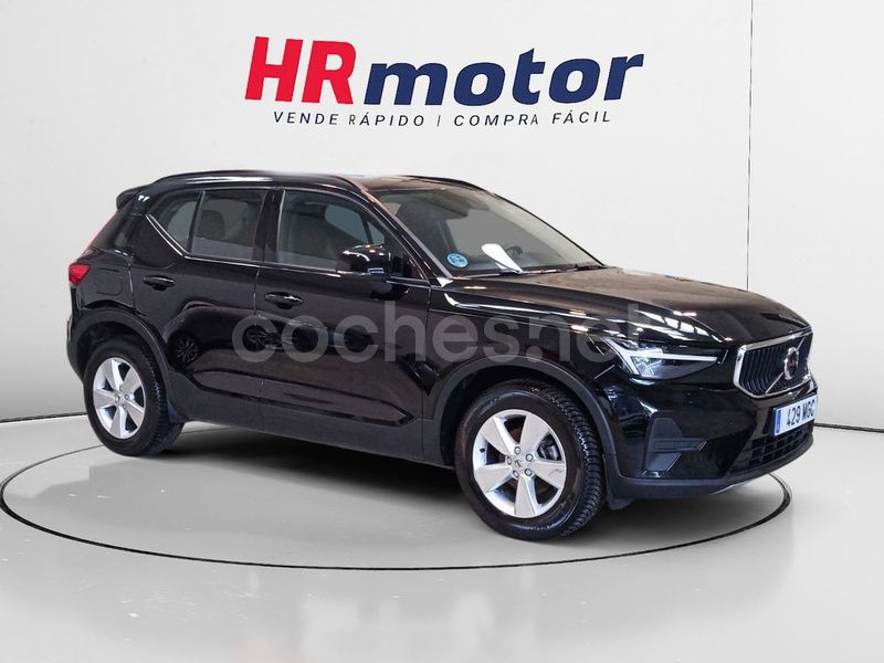 Negro Usado 2022 Volvo XC40 SUV | 26.410 € (Un poco caro) - Imagen 1/4