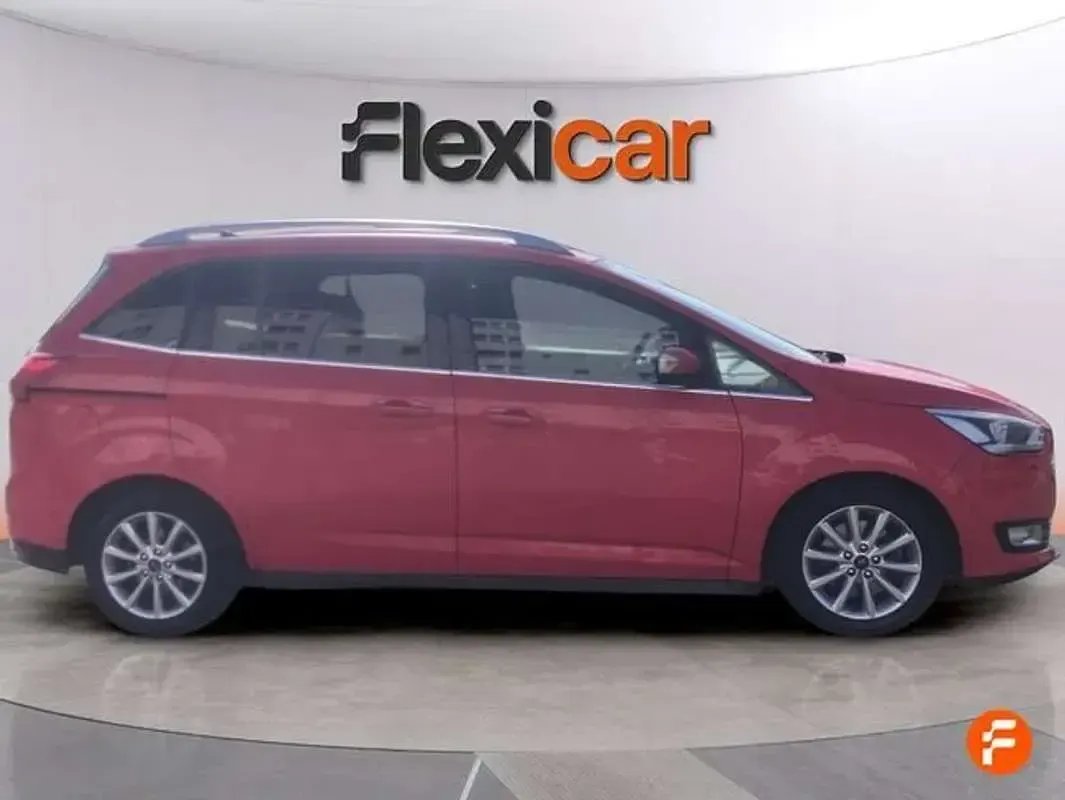 Usado Ford C-MAX Trend+ 101 CV (74 kW) 2016 Rojo Monovolumen