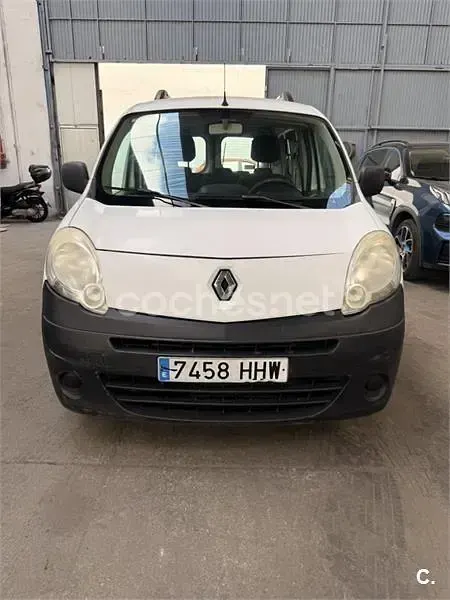 Usado Renault Kangoo 85 CV (62 kW) 2012 Blanco Monovolumen