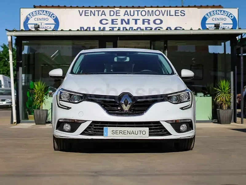 Usado Renault Mégane Business 115 CV (84 kW) 2020 Blanco Berlina
