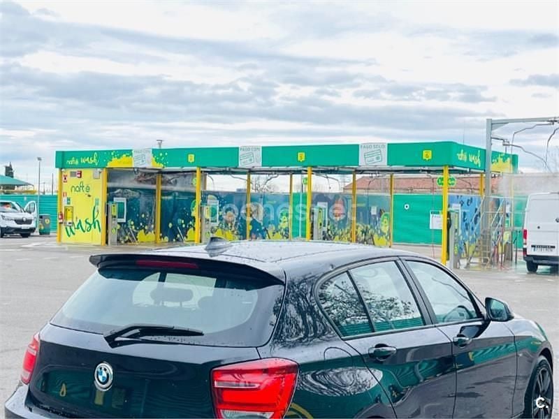 Usado BMW 116 Sport Line 136 CV (100 kW) 2014 Negro Utilitario