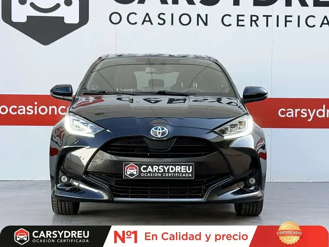 Usado Toyota Yaris Hybrid Style 116 CV (85 kW) 2023 Utilitario