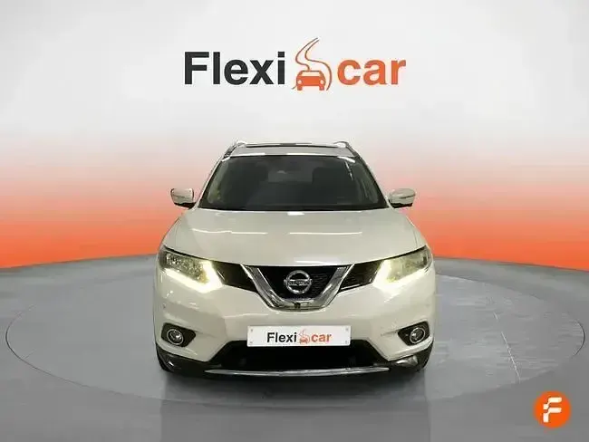 Usado Nissan X-Trail N-Connecta 130 CV (95 kW) 2016 Blanco SUV