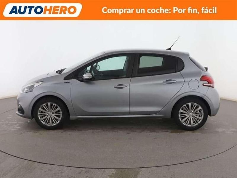 Usado Peugeot 208 Signature Sky 110 CV (80 kW) 2019 Gris Utilitario