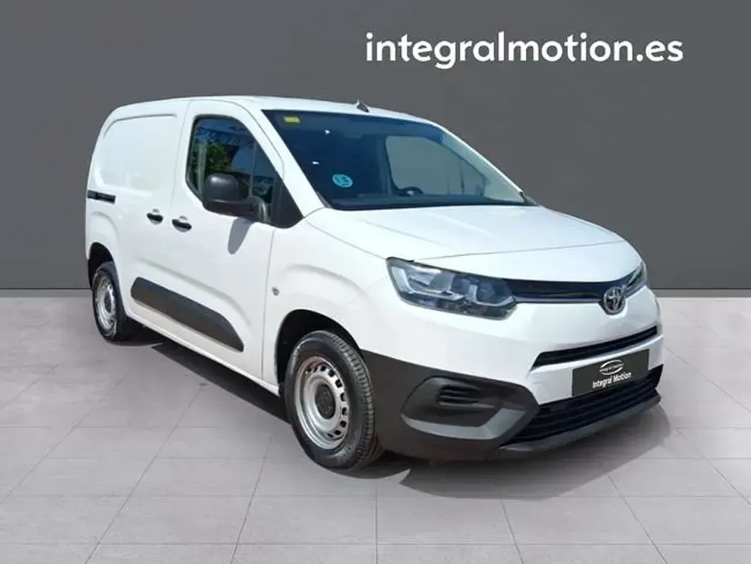 Usado Toyota Proace City City 102 CV (75 kW) 2021 Blanco Monovolumen