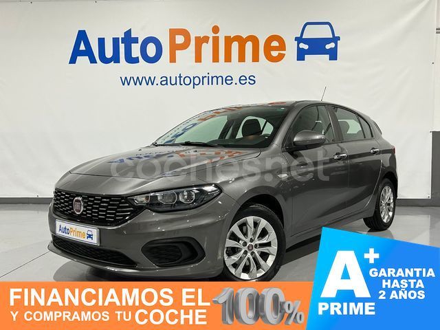 Gris / plata Usado 2017 Fiat Tipo Lounge Berlina | 10.970 € (Precio justo) - Imagen 1/4