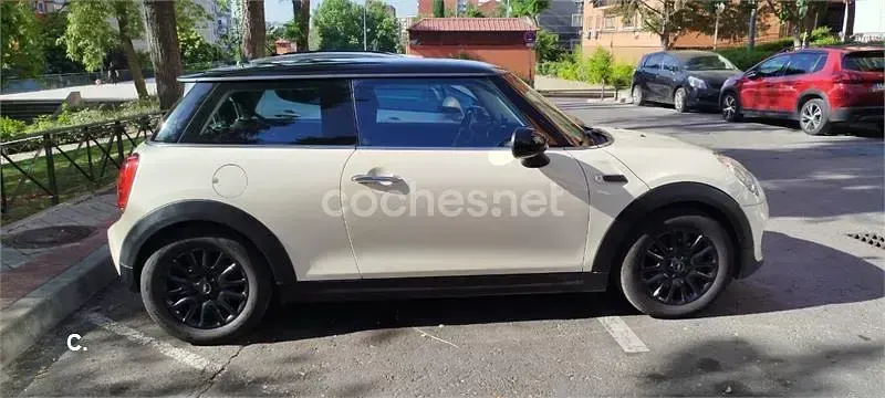 Usado Mini Cooper D 116 CV (85 kW) 2017 Beige Utilitario