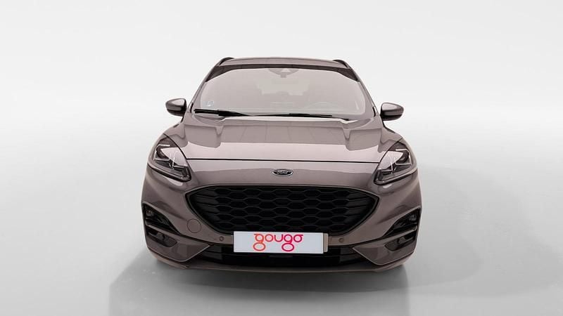 Usado Ford Kuga ST-Line 150 CV (110 kW) 2022 Gris / plata SUV