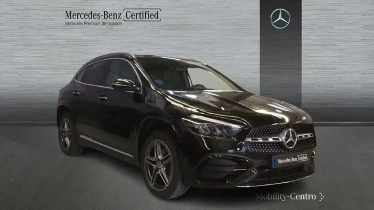 Usado Mercedes GLA250 217 CV (159 kW) 2025 Negro SUV