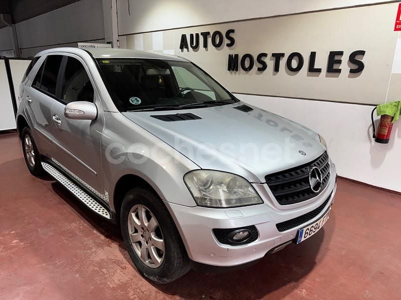 Gris / plata Usado 2007 Mercedes ML280 SUV | 9495 € (Buen precio) - Imagen 1/4