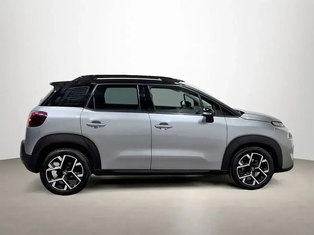Usado Citroën C3 Aircross Shine 110 CV (80 kW) 2022 Gris SUV